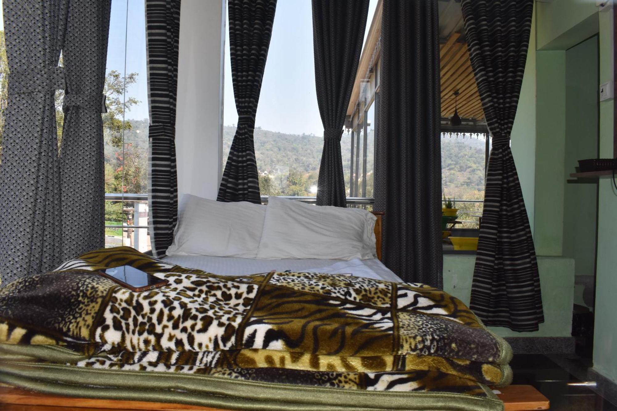 Yelagiri Goldhill Resort Kültér fotó