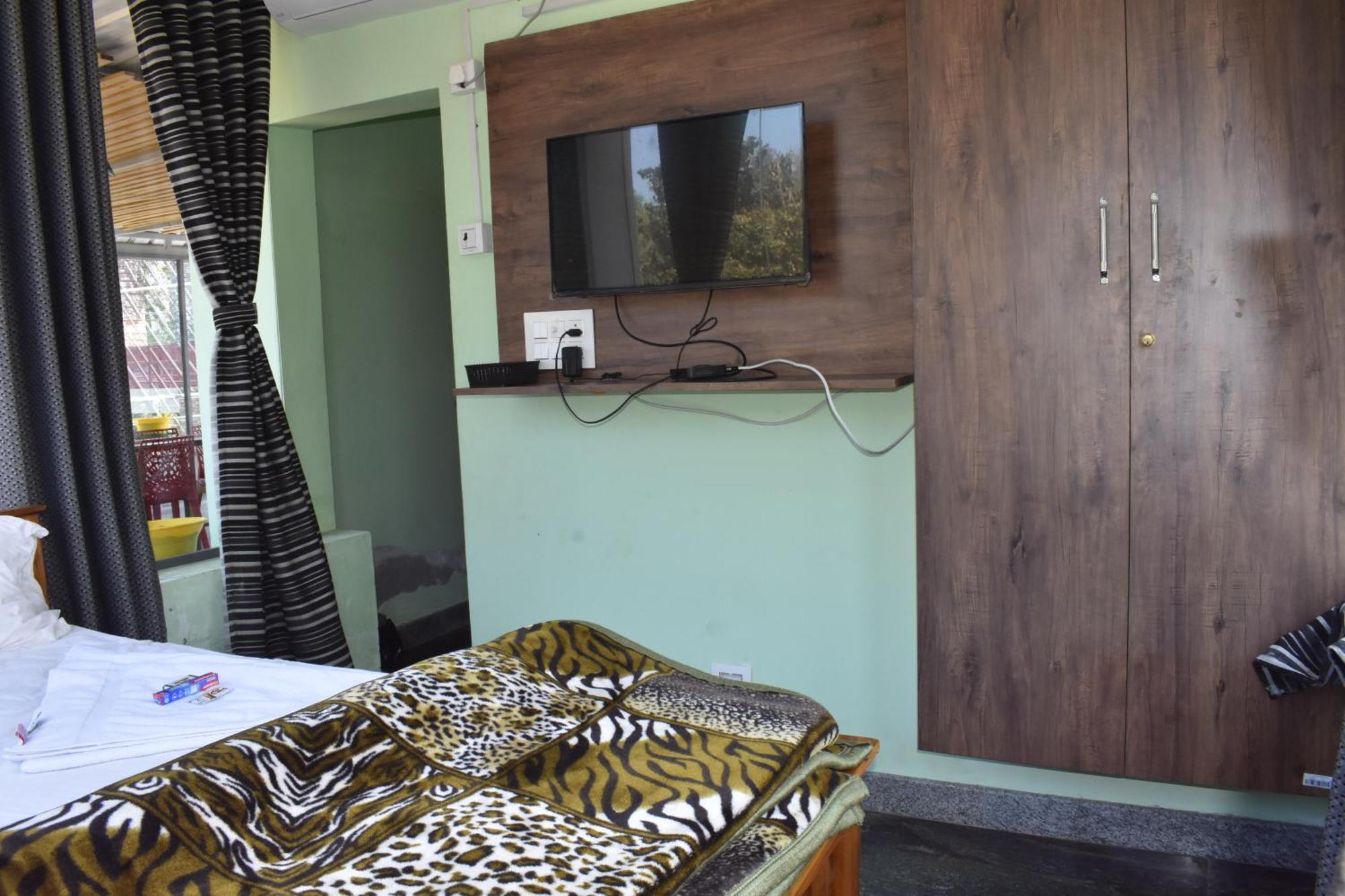 Yelagiri Goldhill Resort Kültér fotó